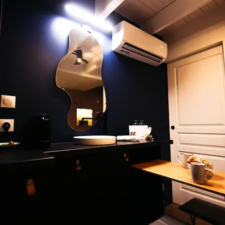 French Klss - By Prim0 C0nciergerie *