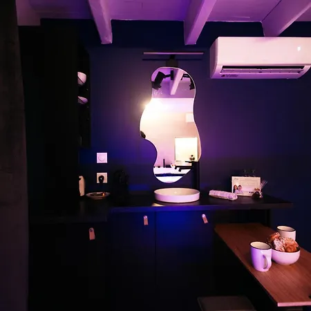 French Klss - By Prim0 C0nciergerie