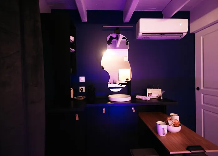 French Klss - By Prim0 C0nciergerie